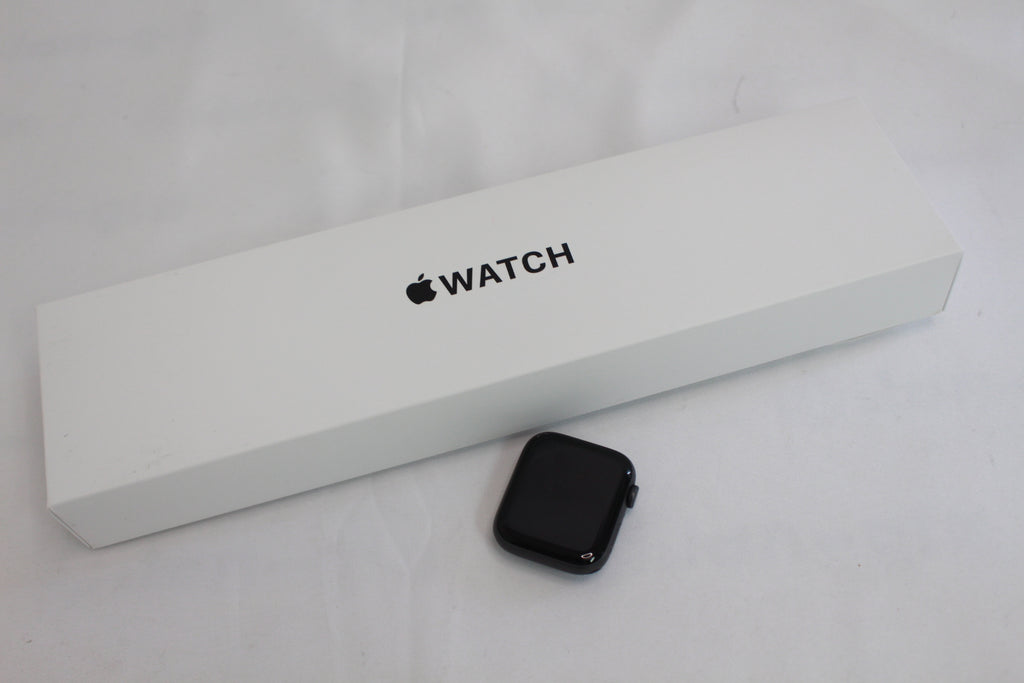Apple Watch SE GPSモデル 44mm スペースグレイアルミニウムケース MKQ63J/A