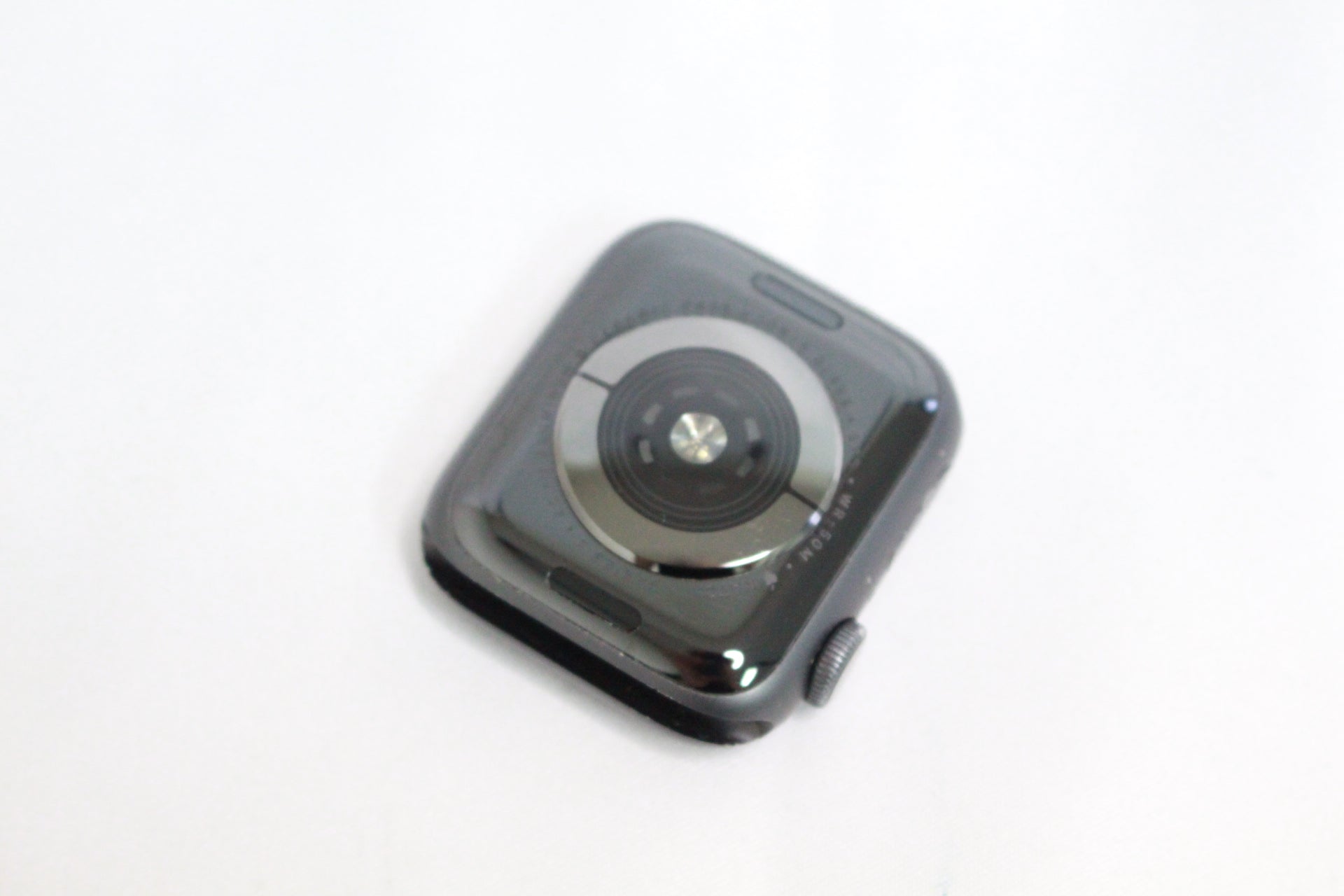 Apple Watch Series 4 GPSモデル 40mm MU662J/A
