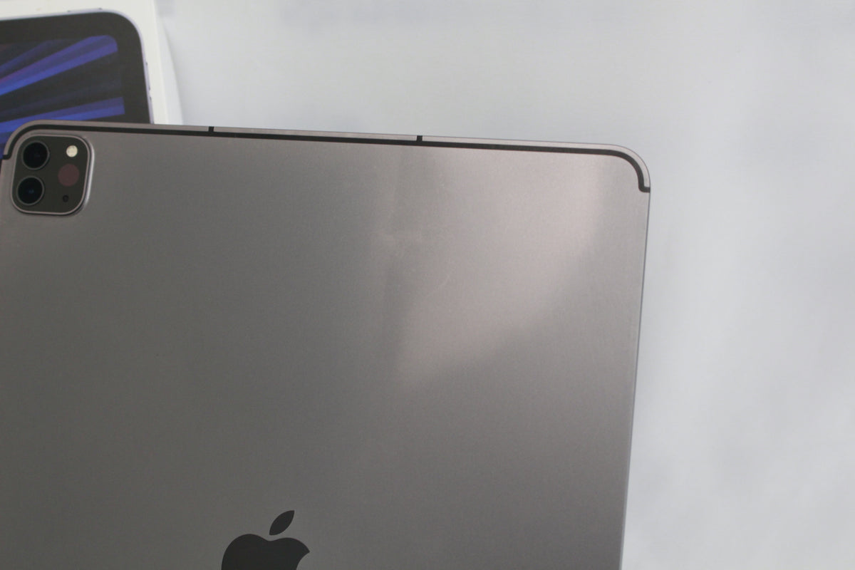 Apple iPadPro12.9（第5世代/2021） 128GB NHR43J/A