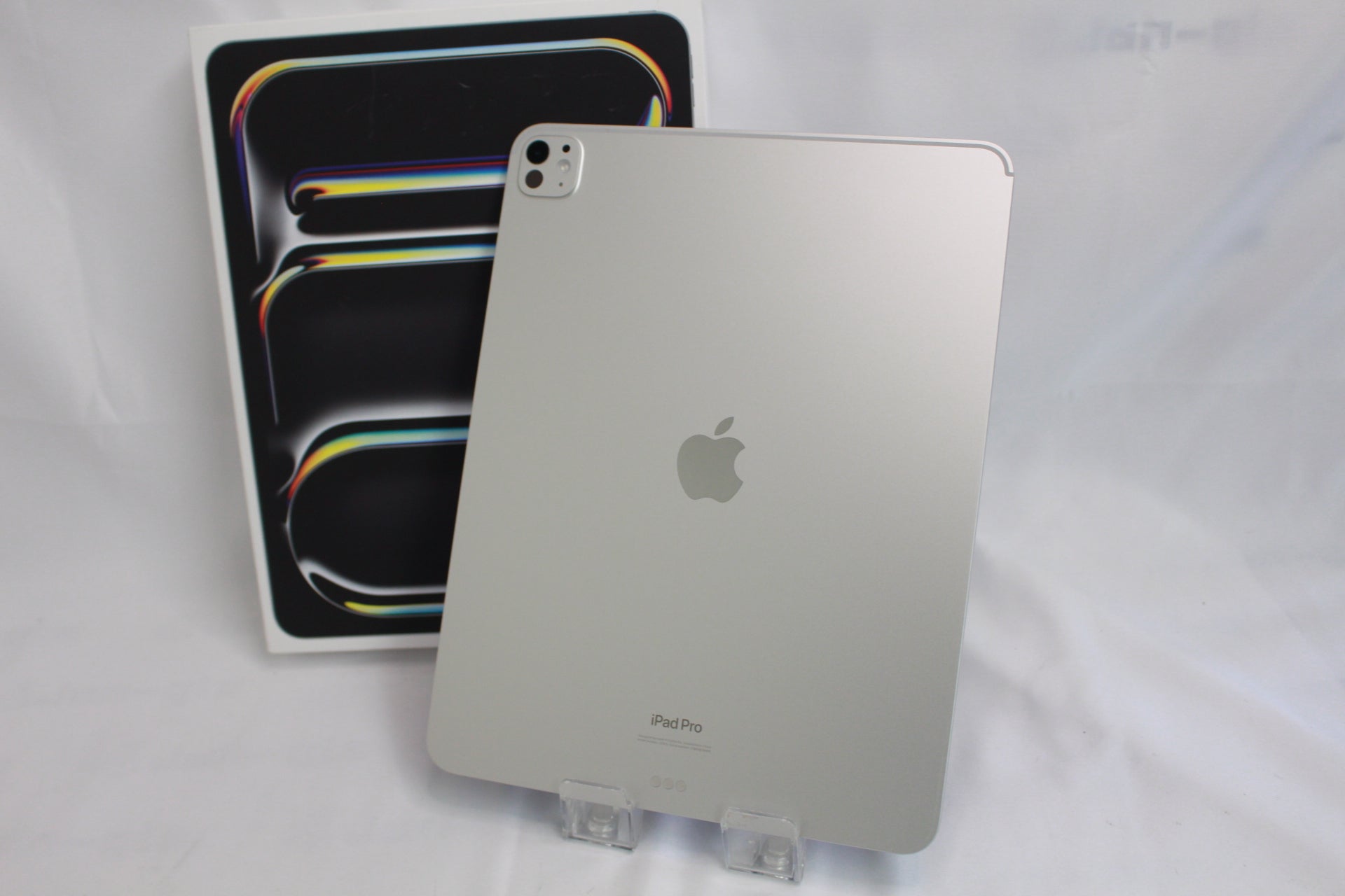 Apple iPad Pro 13-inch (M4) 1TB MVX73J/A