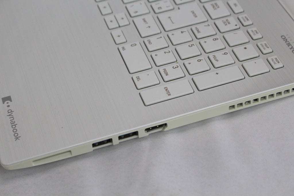 TOSHIBA dynabook T55/BWD