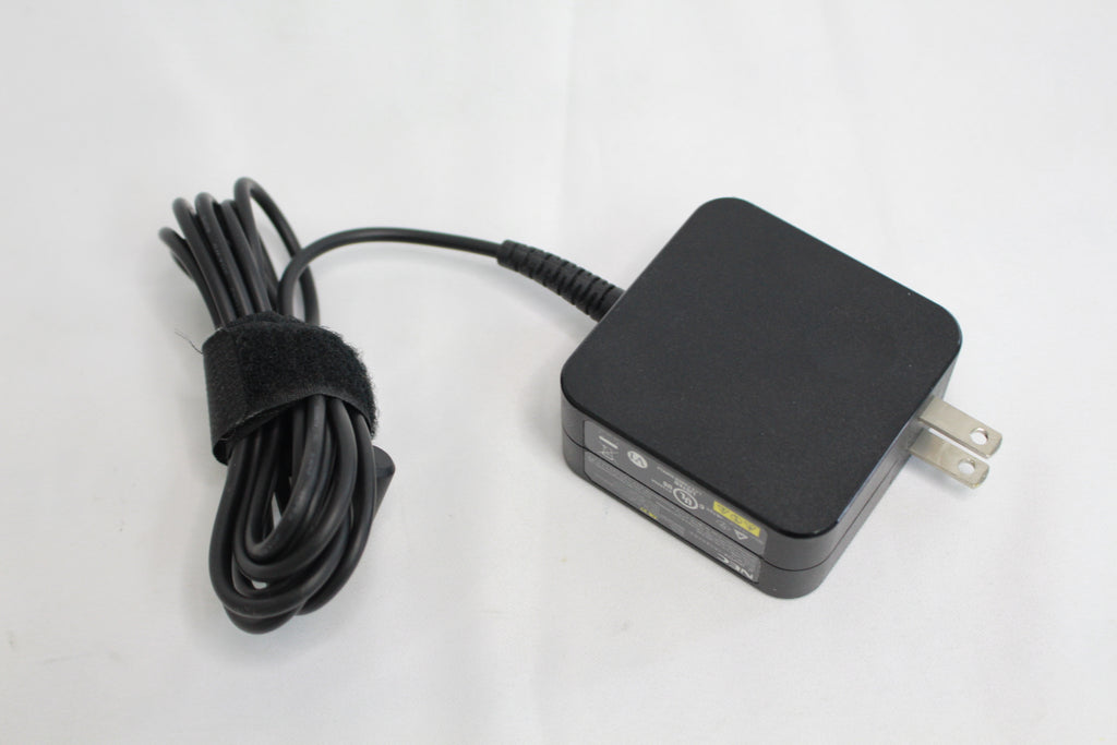 NEC LAVIE Smart NS PC-SN187
