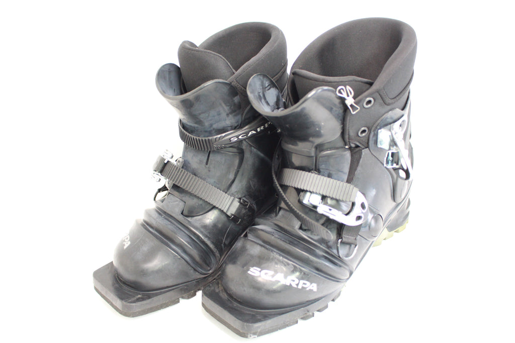 SCARPA スカルパ T4