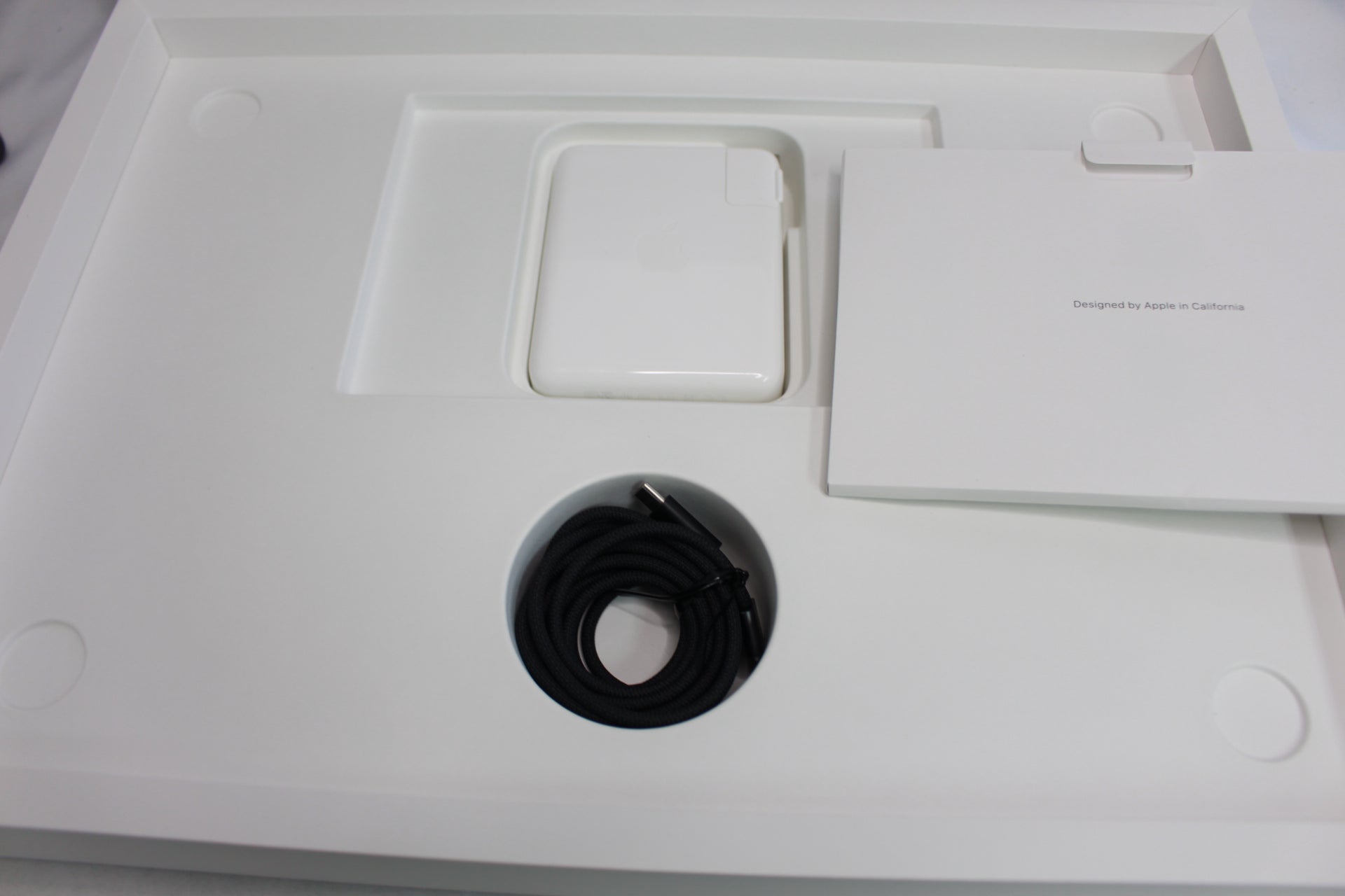 Apple Z1FV000J0J/A MacbookPro2024 M4 1TB