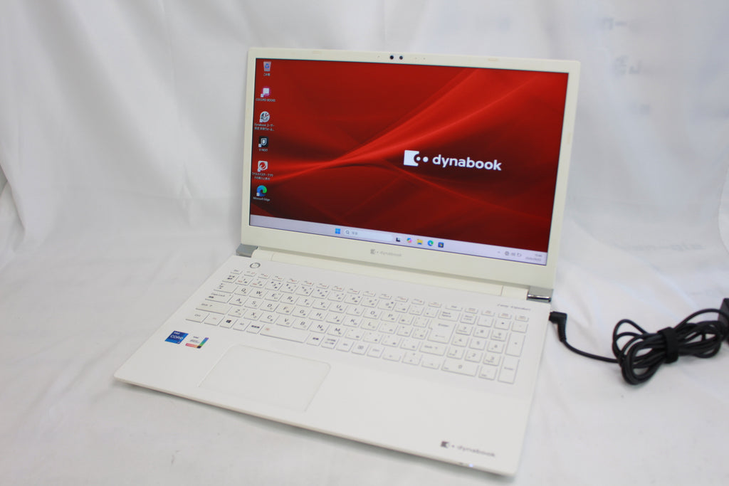 dynabook T7 P3-T7RS-BW