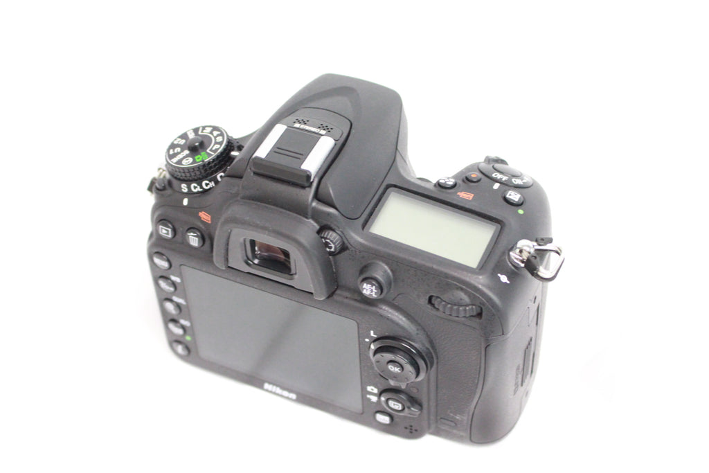 Nikon D7100 18-105 VR レンズキット