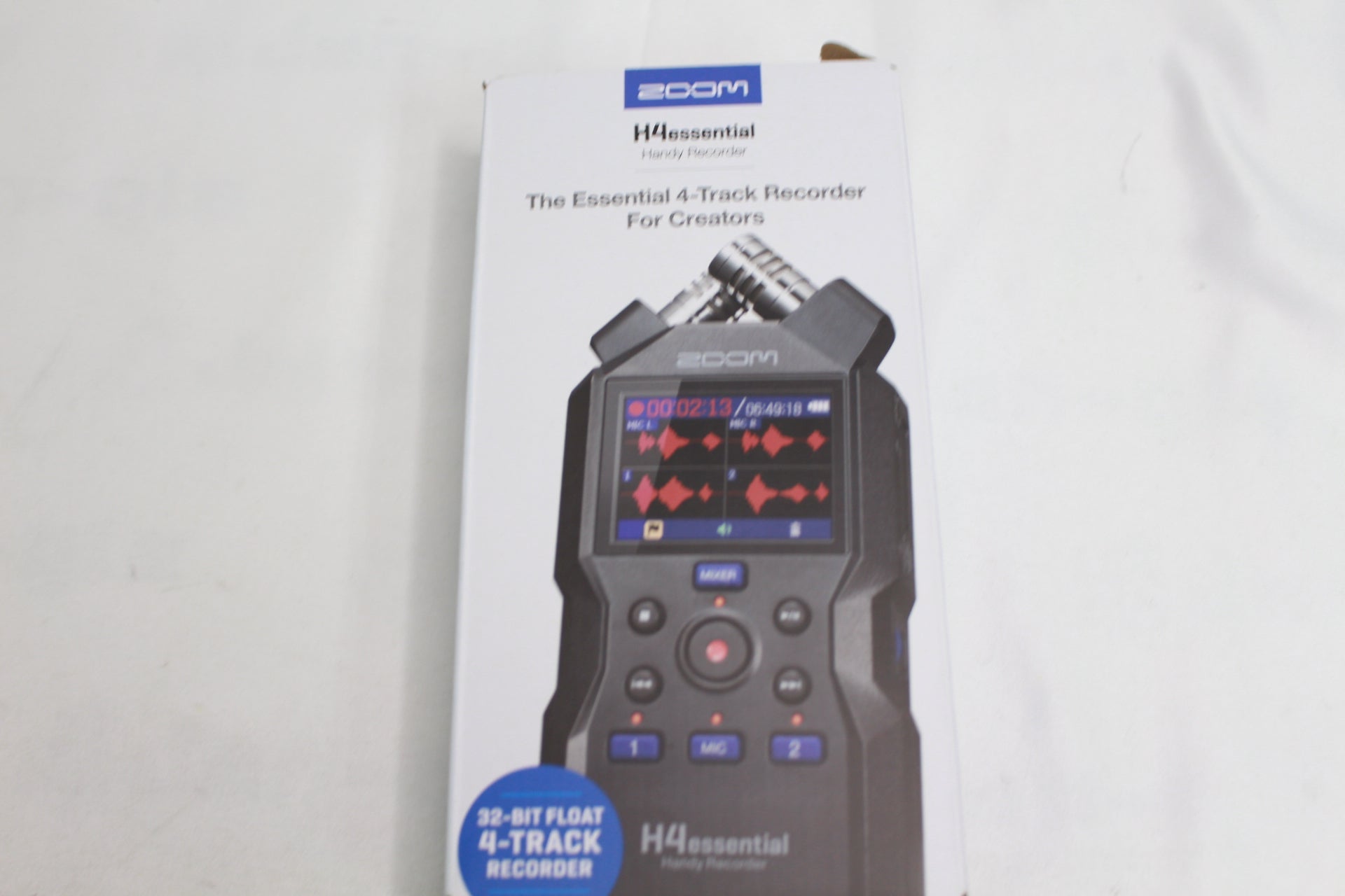 ZOOM  H4essential Handy Recorder