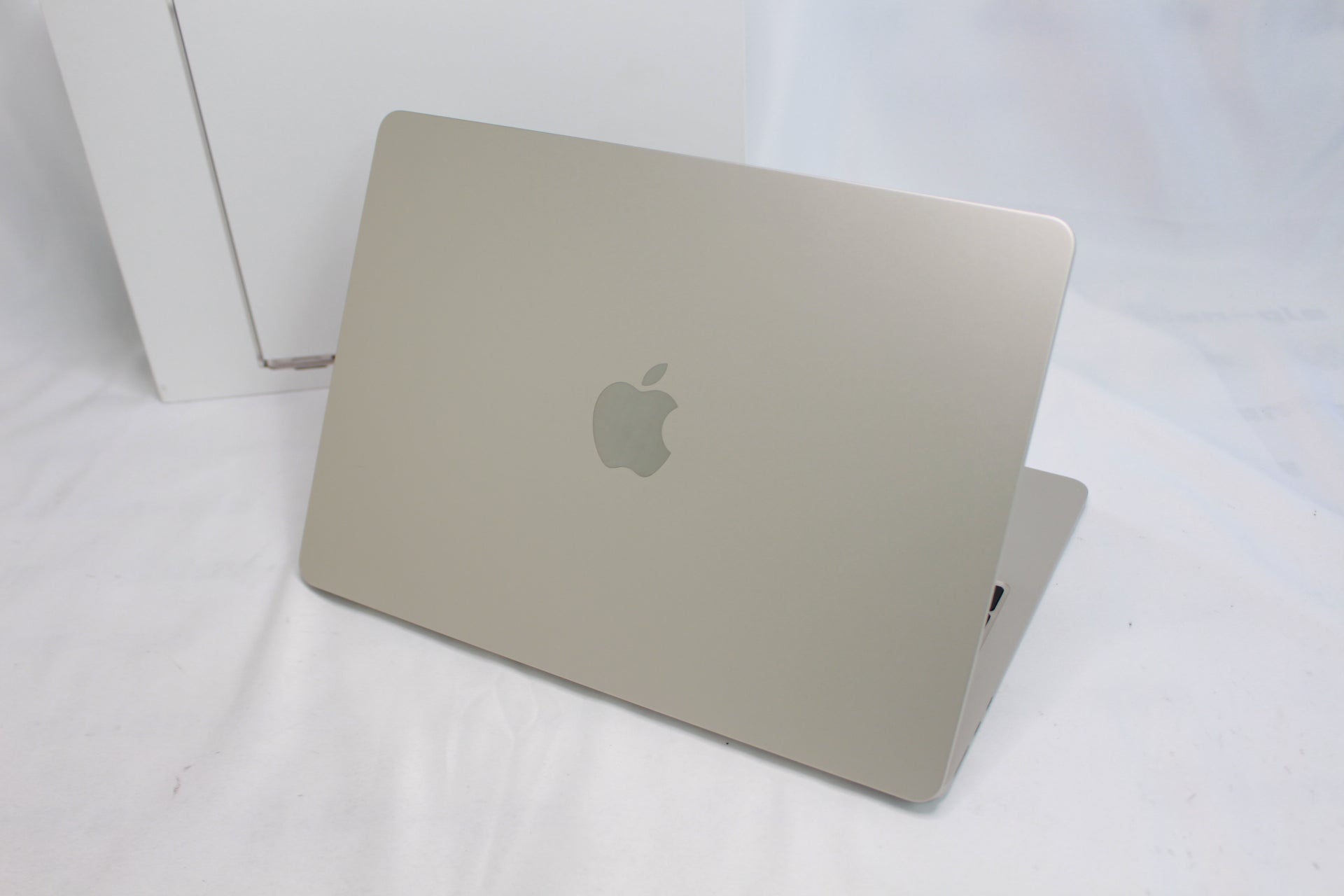 Apple MRXT3J/A MacbookAir2024 M3 256GB
