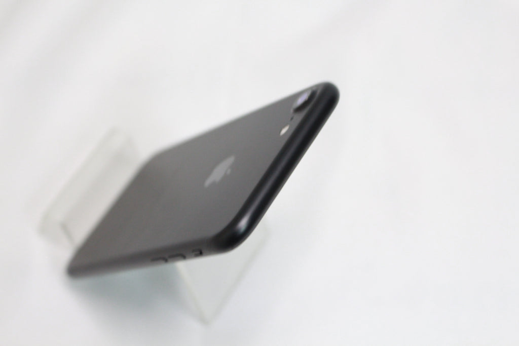 Apple iPhone7 128GB MNCK2J/A