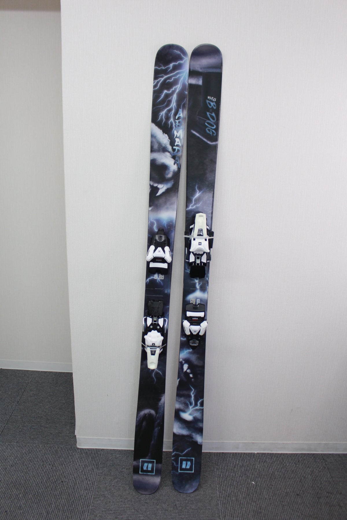 ARMADA BDOG 94 RA0000800 172cm