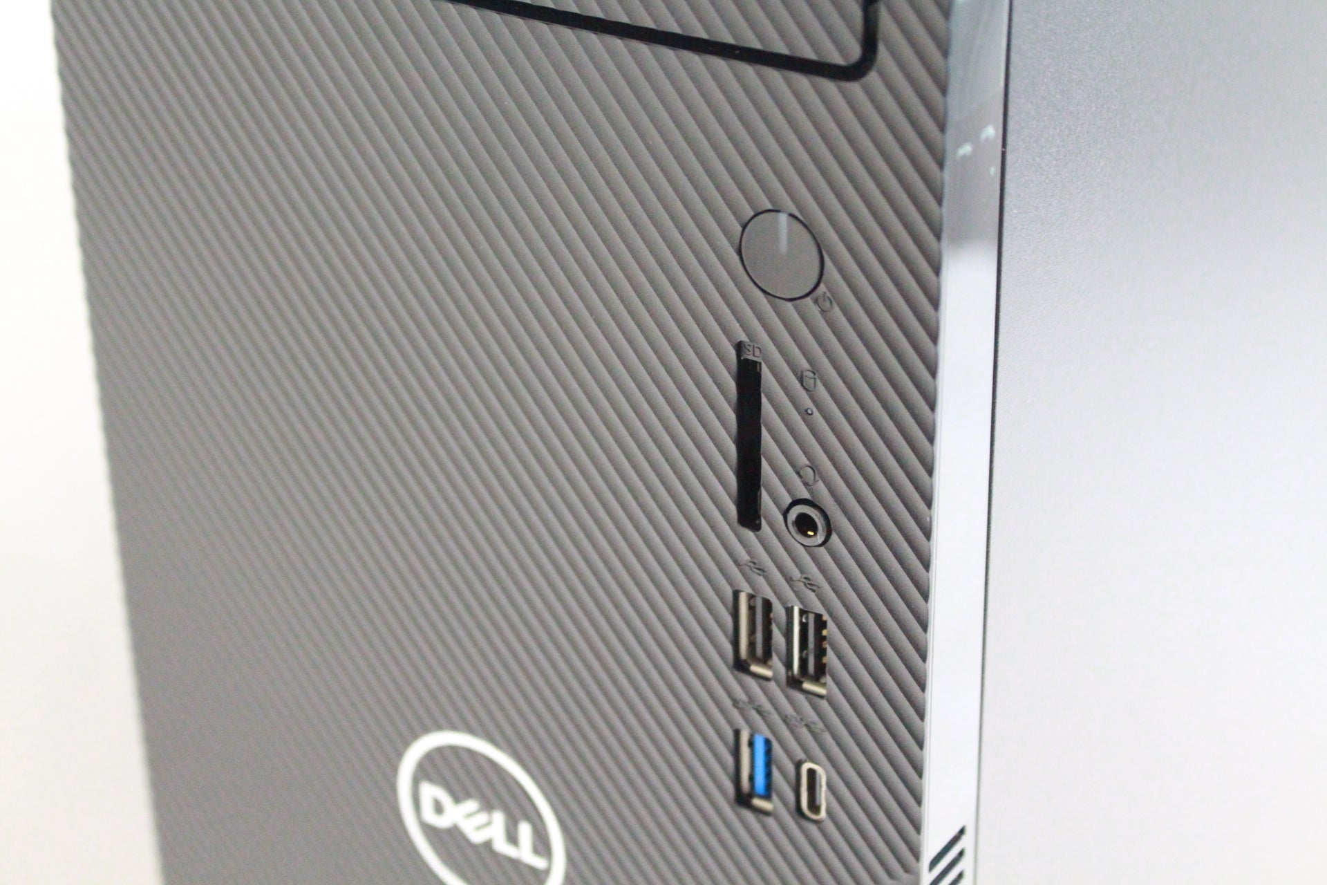 DELL Inspiron (3891)
