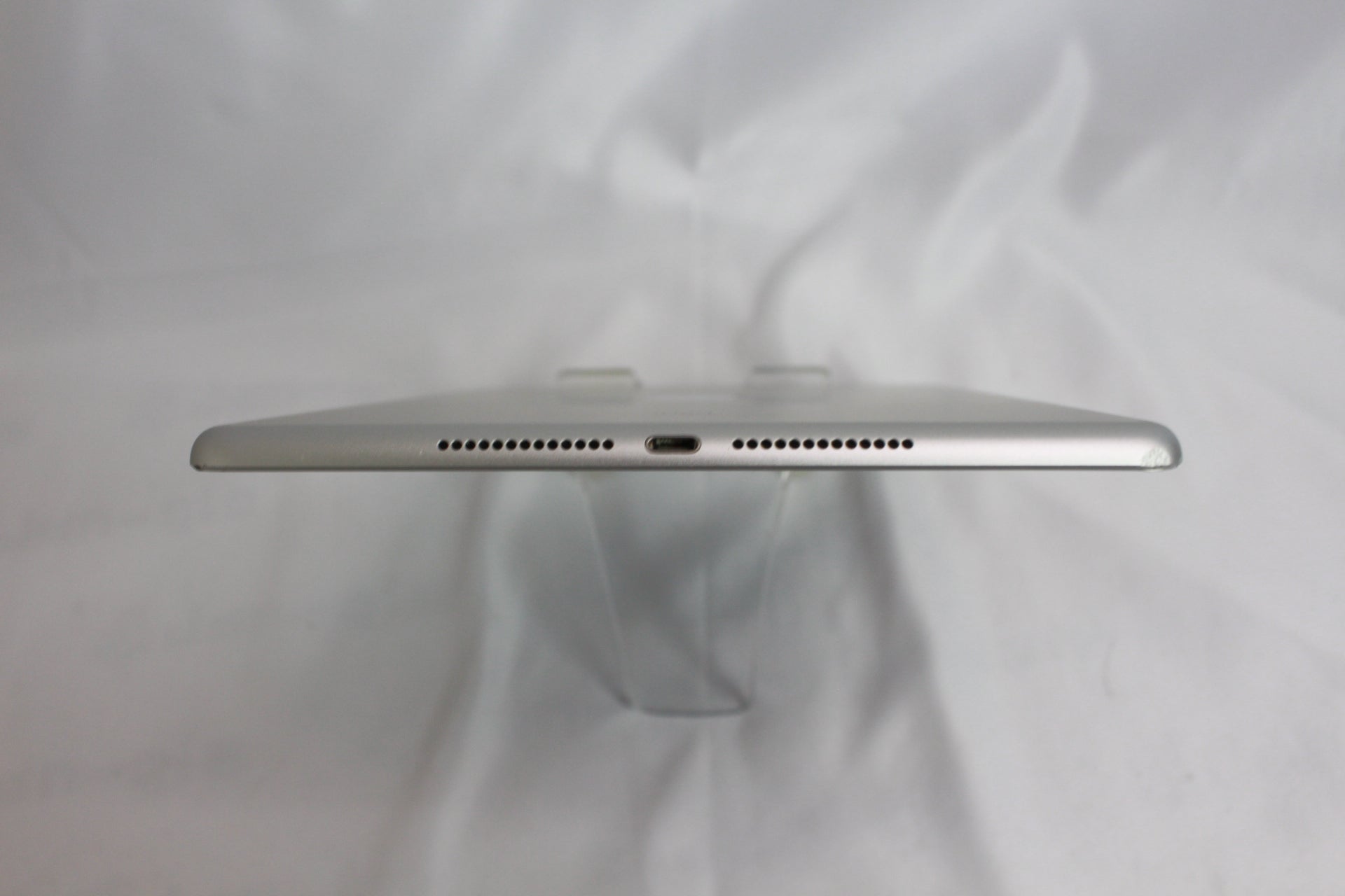 Apple iPad6 32GB MR7G2J/A