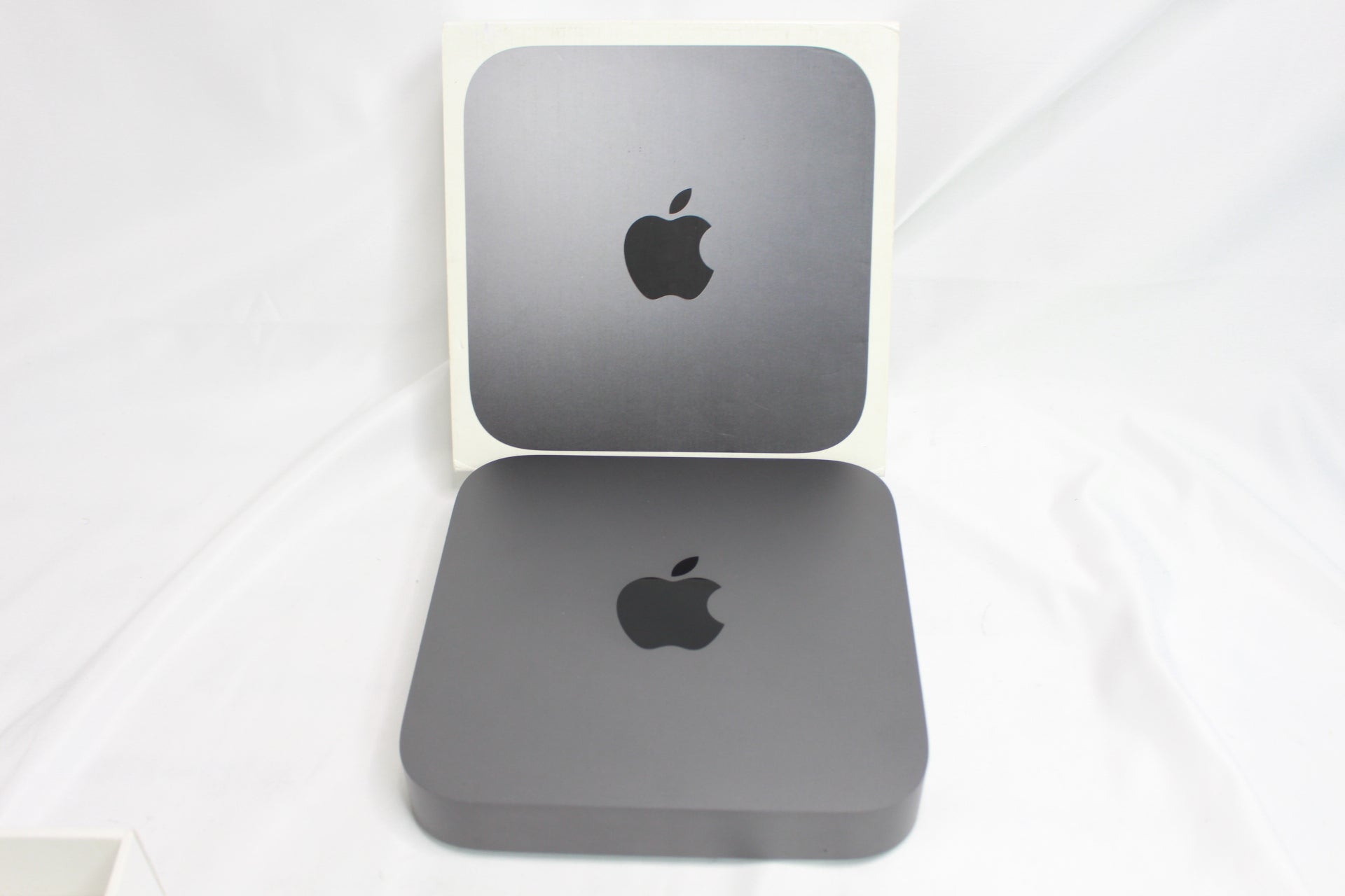 Apple MRTT2J/A Mac mini 2018