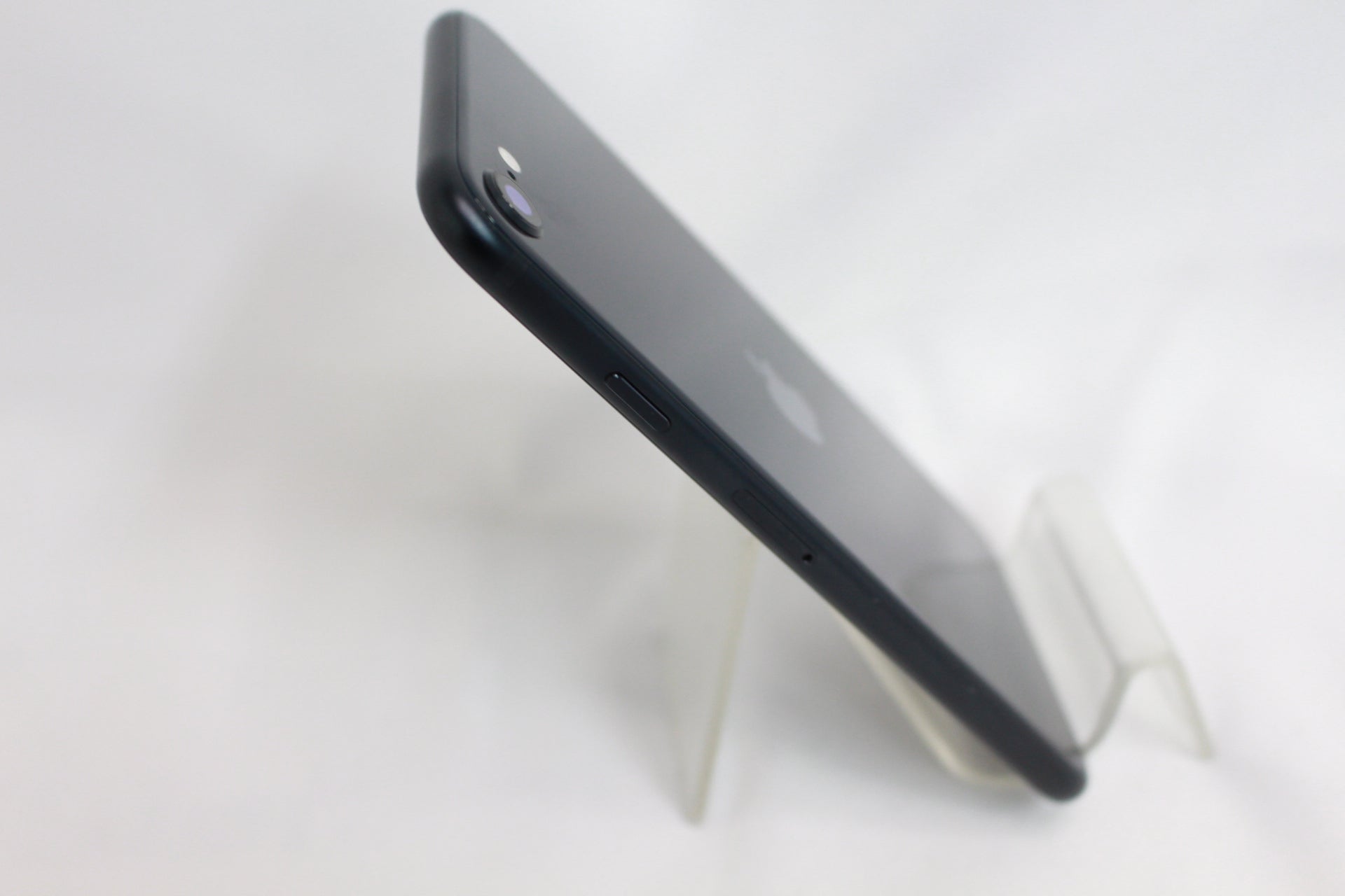 Apple iPhoneSE3 128GB MMYF3J/A