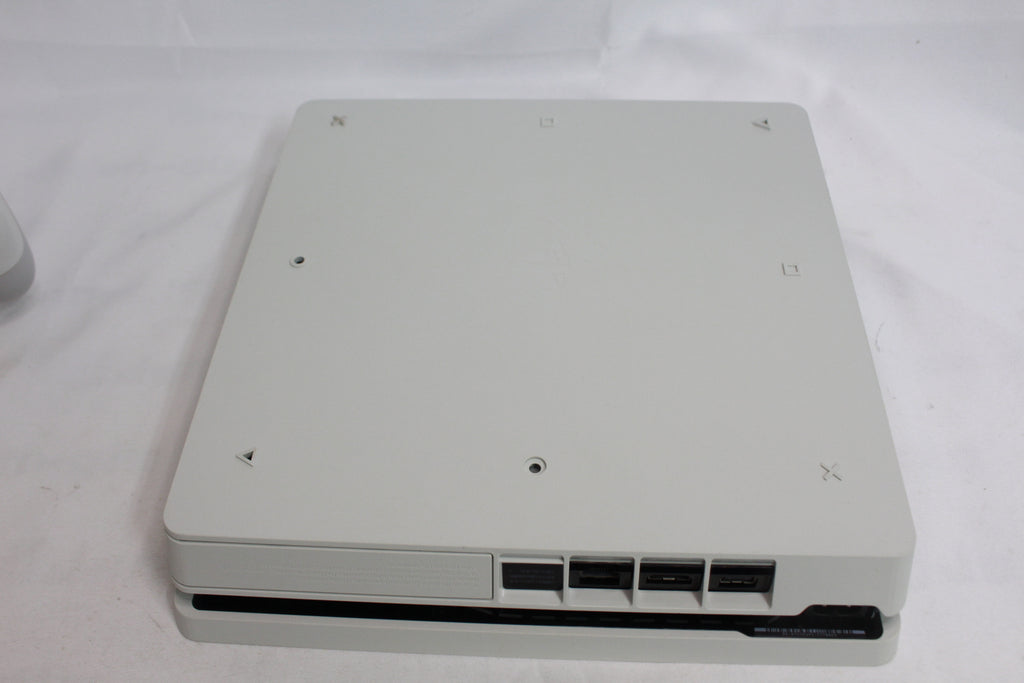 SONY PlayStation 4 グレイシャー・ホワイト 500GB CUH-2100AB02