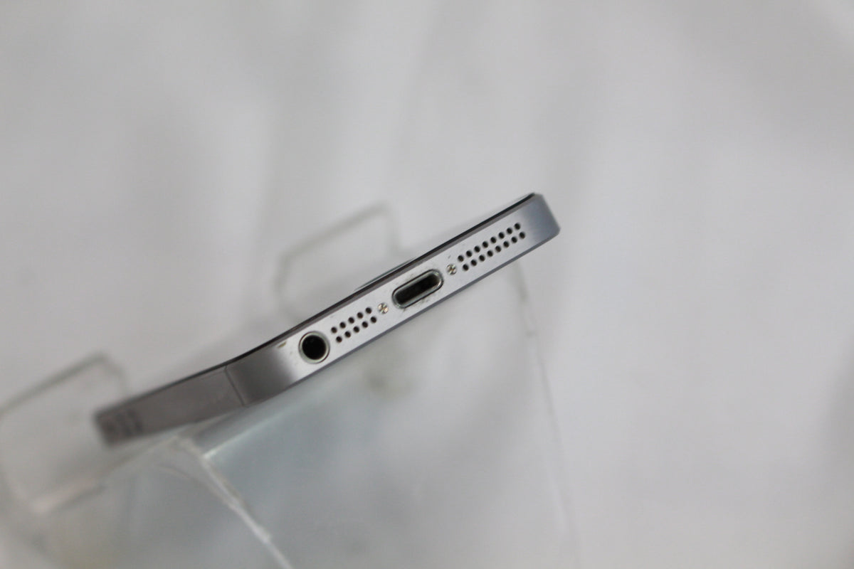 Apple iPhoneSE 64GB MLM62J/A