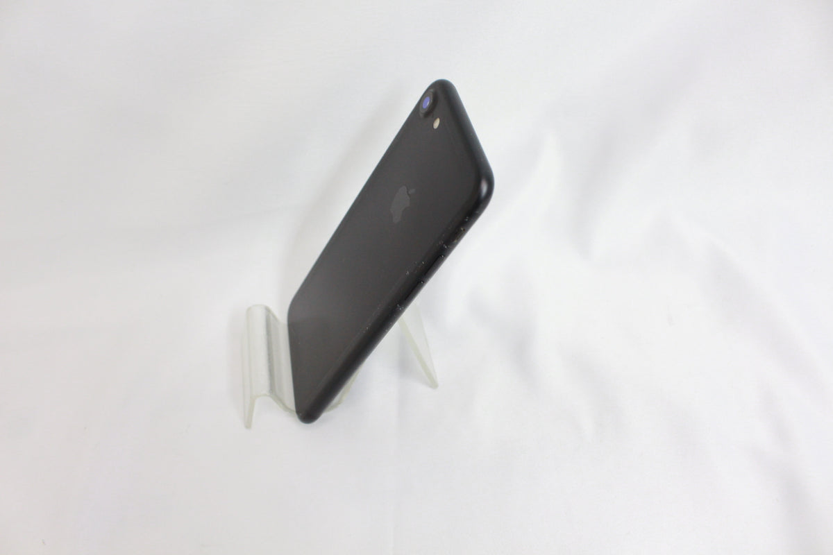 Apple iPhone7 128GB MNCK2J/A