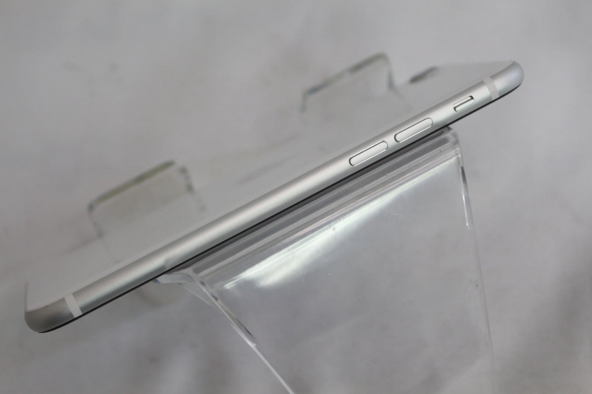 Apple iPhone SE（第2世代） 64GB MHGQ3J/A
