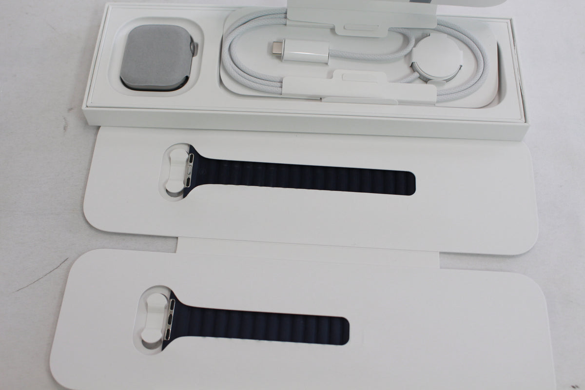 Apple Watch Series11 42mm GPSモデル MEW14J/A