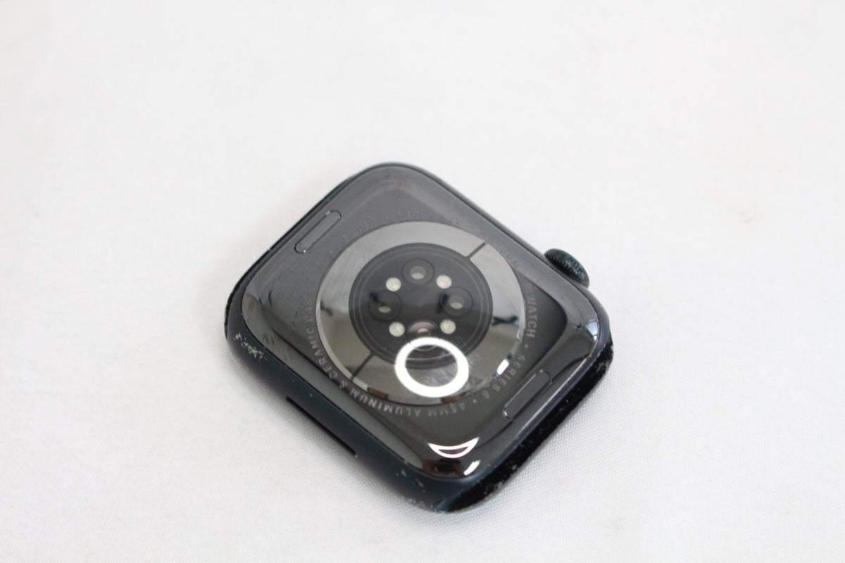 Apple Watch Series 8 GPS+Cellularモデル 45mm MNK43J/A