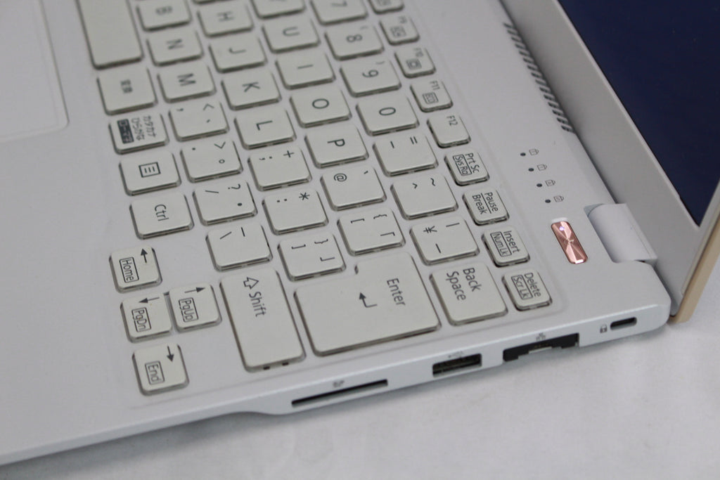 FUJITSU FMVU90C3PG