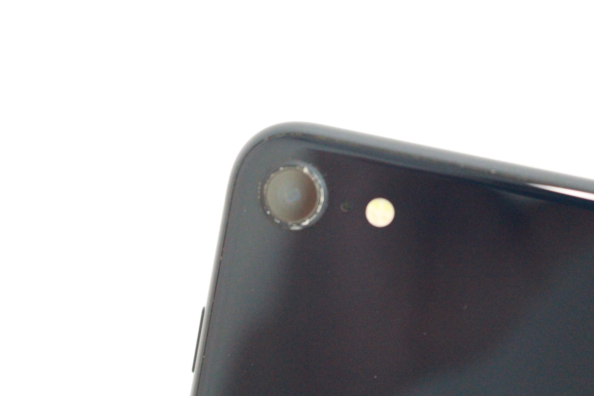 Apple iPhone SE（第3世代） 64GB MMYC3J/A