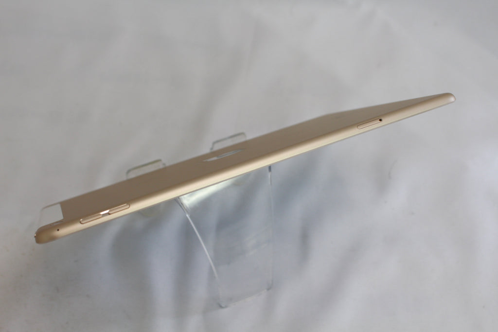 Apple iPad Air（第2世代/2014） 32GB MNVR2J/A