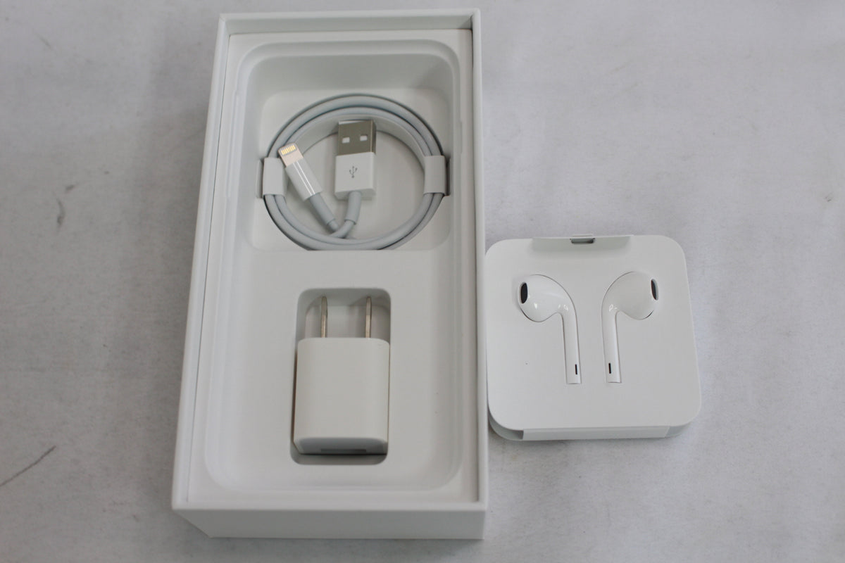Apple MXD12J/A iPhoneSE2 128GB ☆