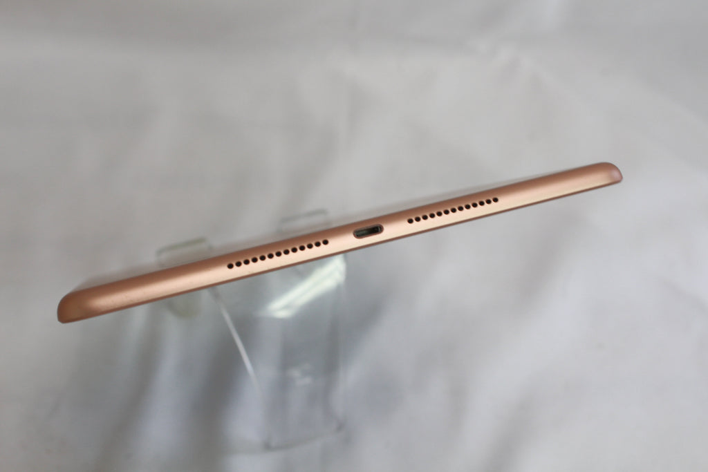 Apple iPad（第7世代/2019） 32GB MW6D2J/A