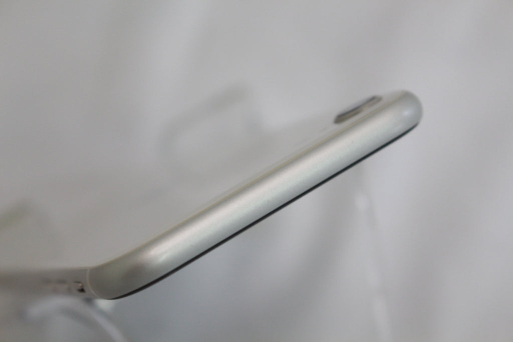 Apple MMYD3J/A iPhone SE3 64GB