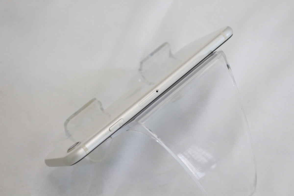 Apple MMYD3J/A iPhone SE3 64GB
