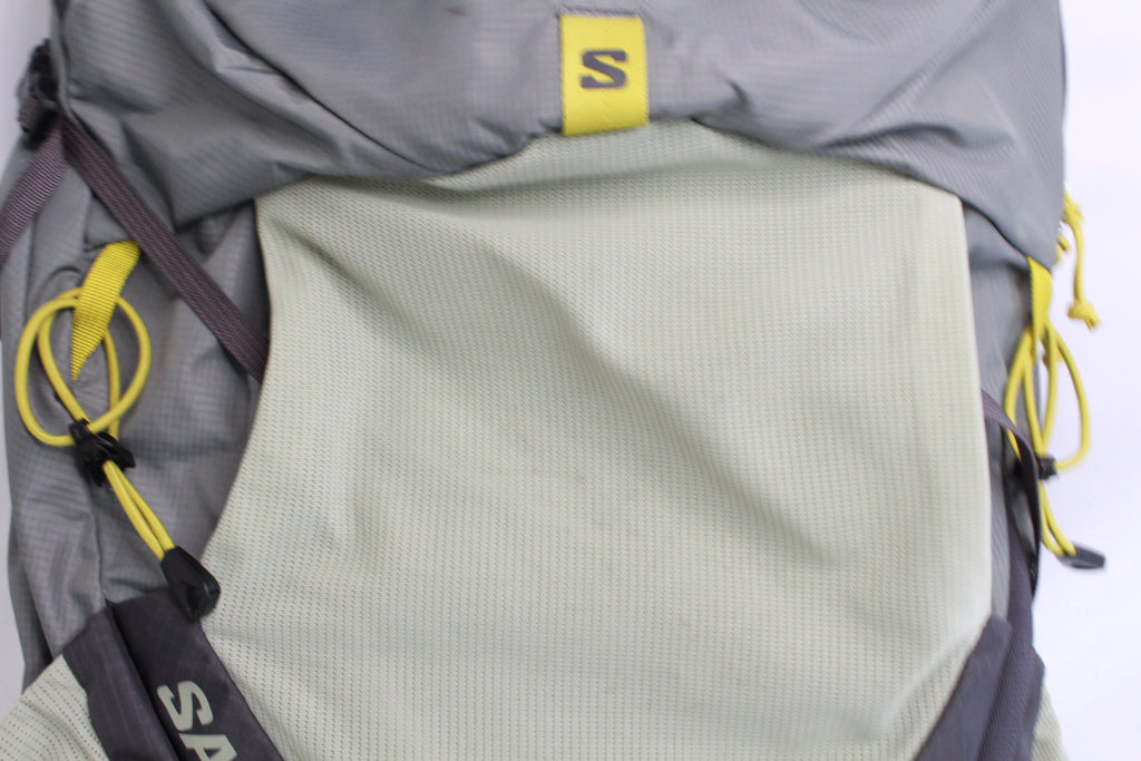 SALOMON エアロトレック 30 ザック 30L SEDONA SAGE/SEAGRASS/NINE IRON S/Mサイズ
