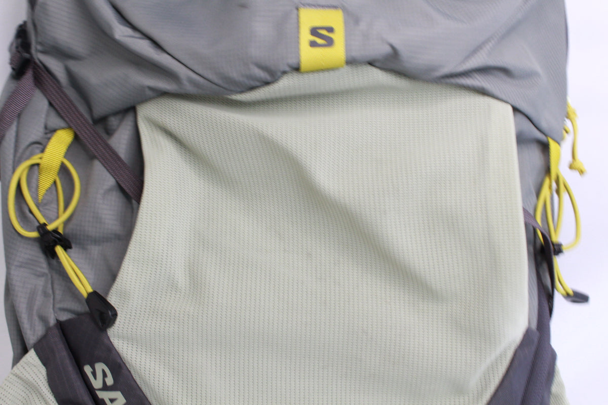 SALOMON エアロトレック 30 ザック 30L SEDONA SAGE/SEAGRASS/NINE IRON S/Mサイズ