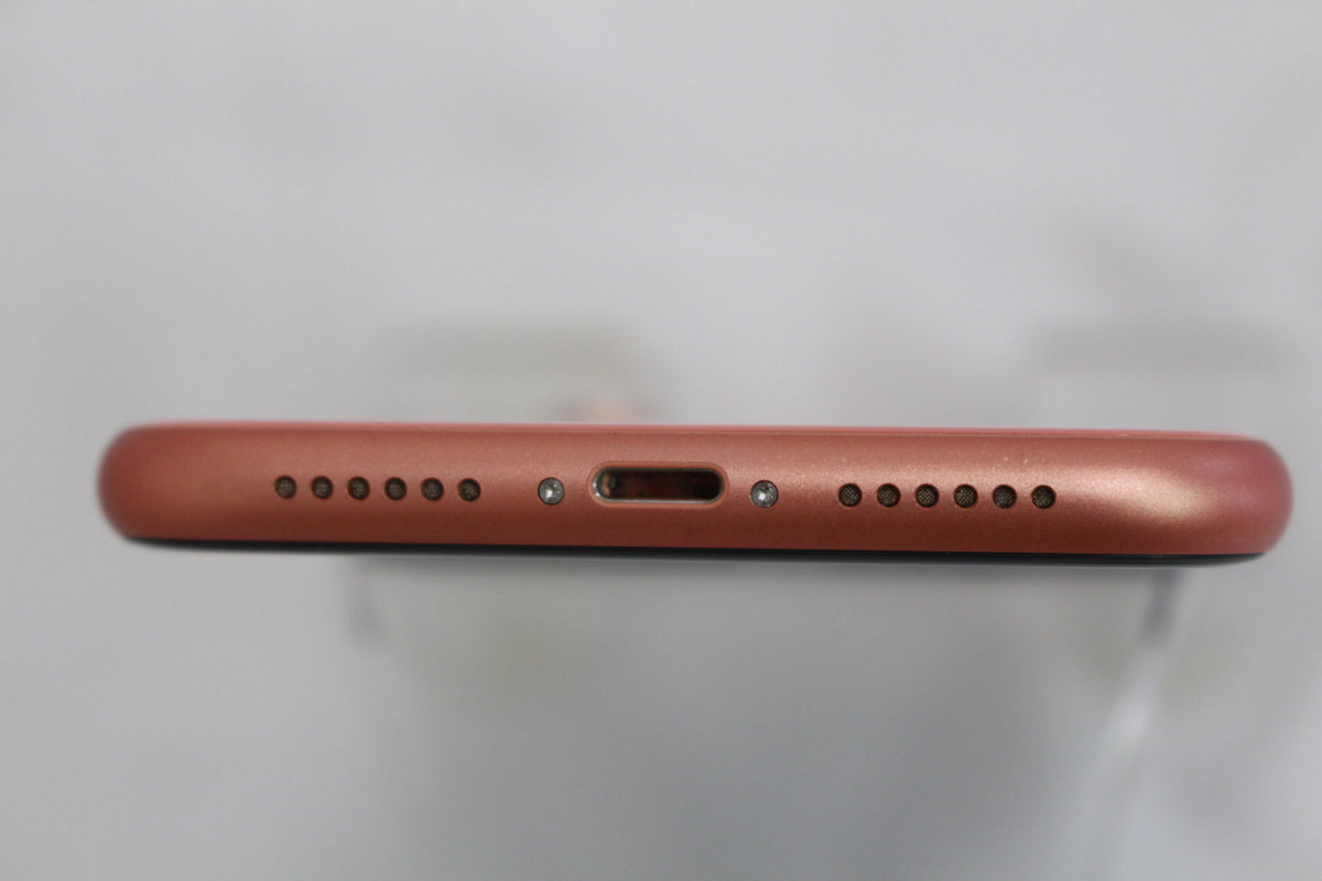 Apple iPhone XR 128GB MT0T2J/A