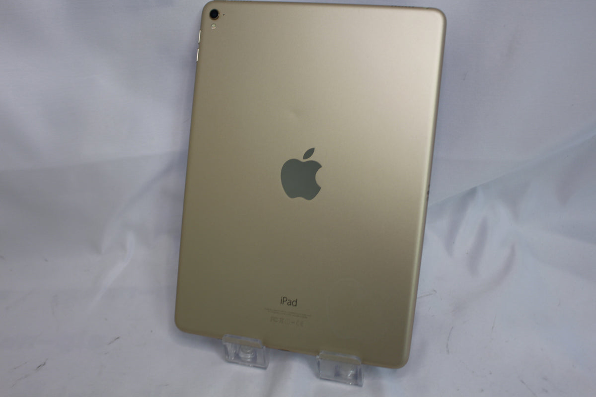 Apple iPadPro9.7（第1世代/2016） 128GB MLMX2J/A