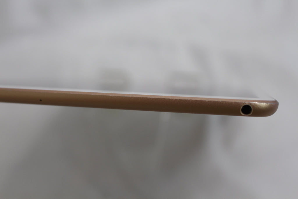 Apple iPad Air（第3世代/2019） 64GB MUUL2J/A
