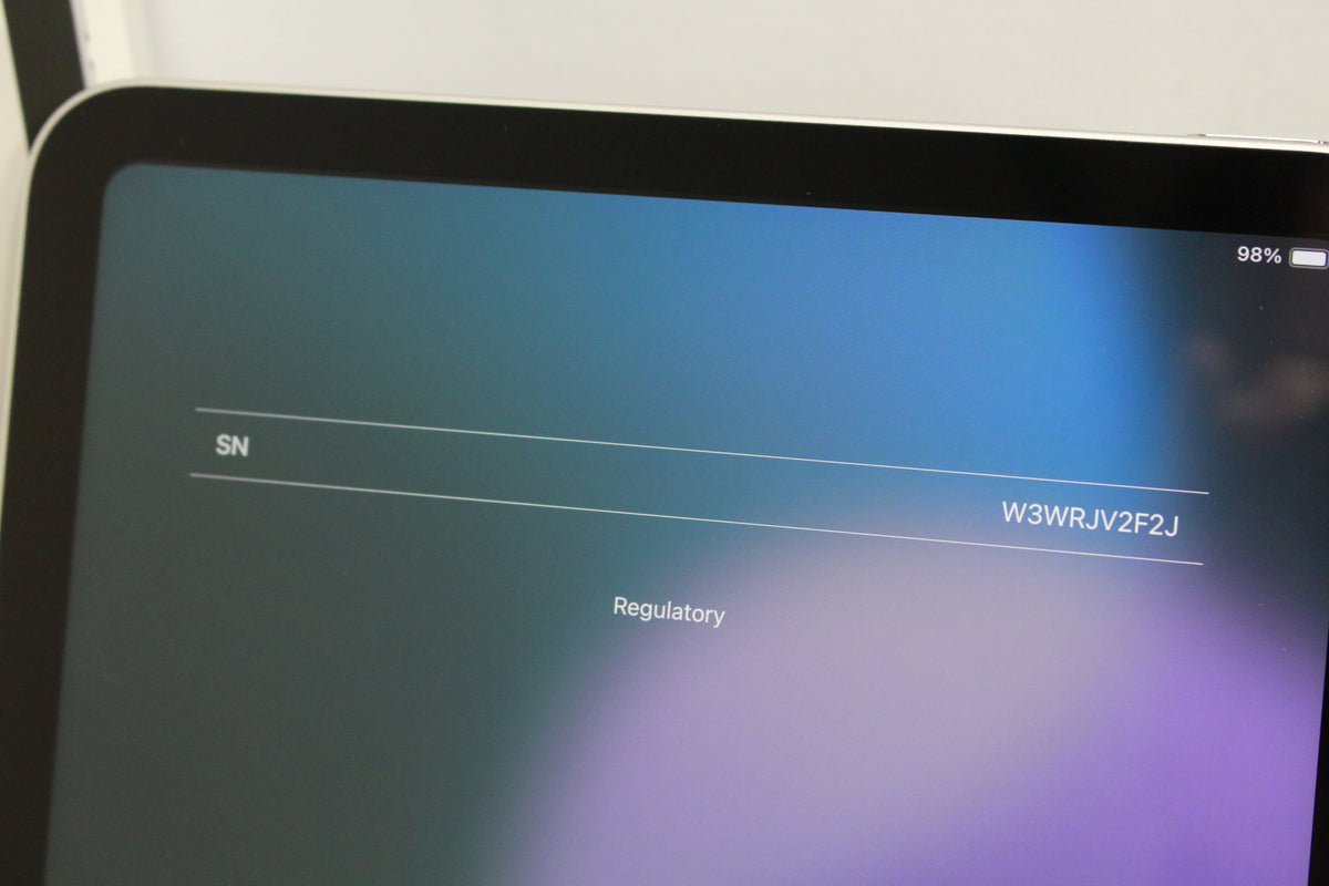 Apple iPad（第10世代/2022） 64GB MPQ03J/A