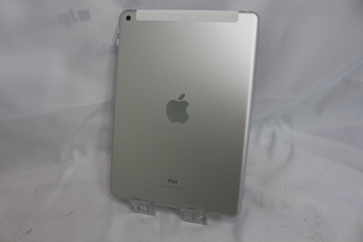 Apple iPad（第6世代/2018） 32GB MR6P2J/A