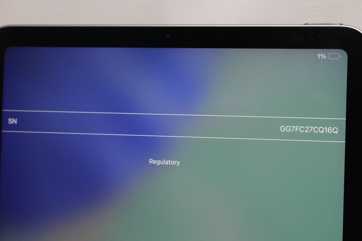 Apple iPad Air（第4世代/2020） 64GB MYFQ2J/A