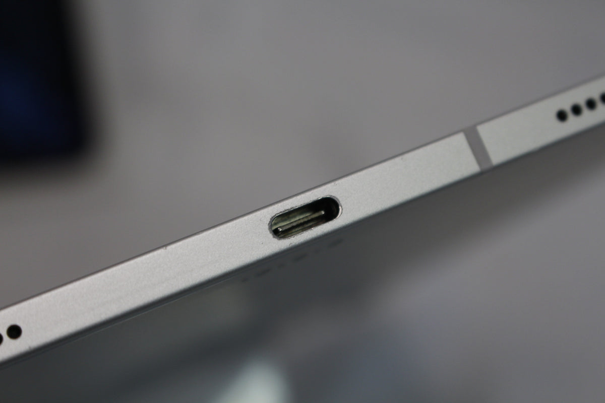 Apple iPadPro11（第1世代/2018） 64GB MU0U2J/A