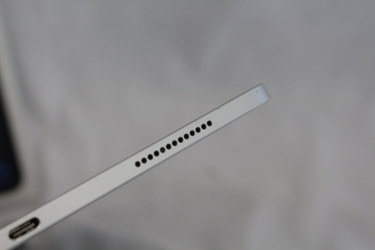 Apple iPadPro11（第1世代/2018） 64GB MU0U2J/A